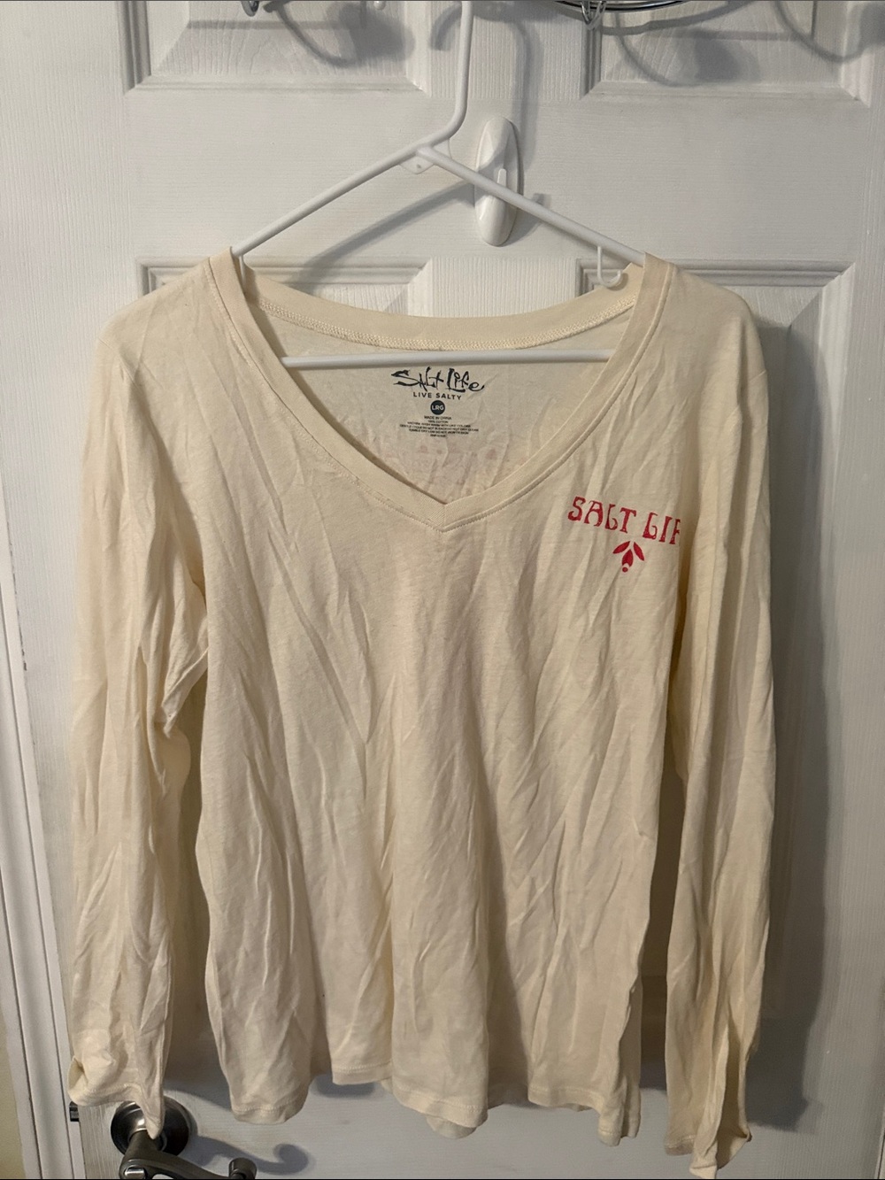 Salt Life Cream V-Neck Long Sleeve Tee with Red Chest Logo